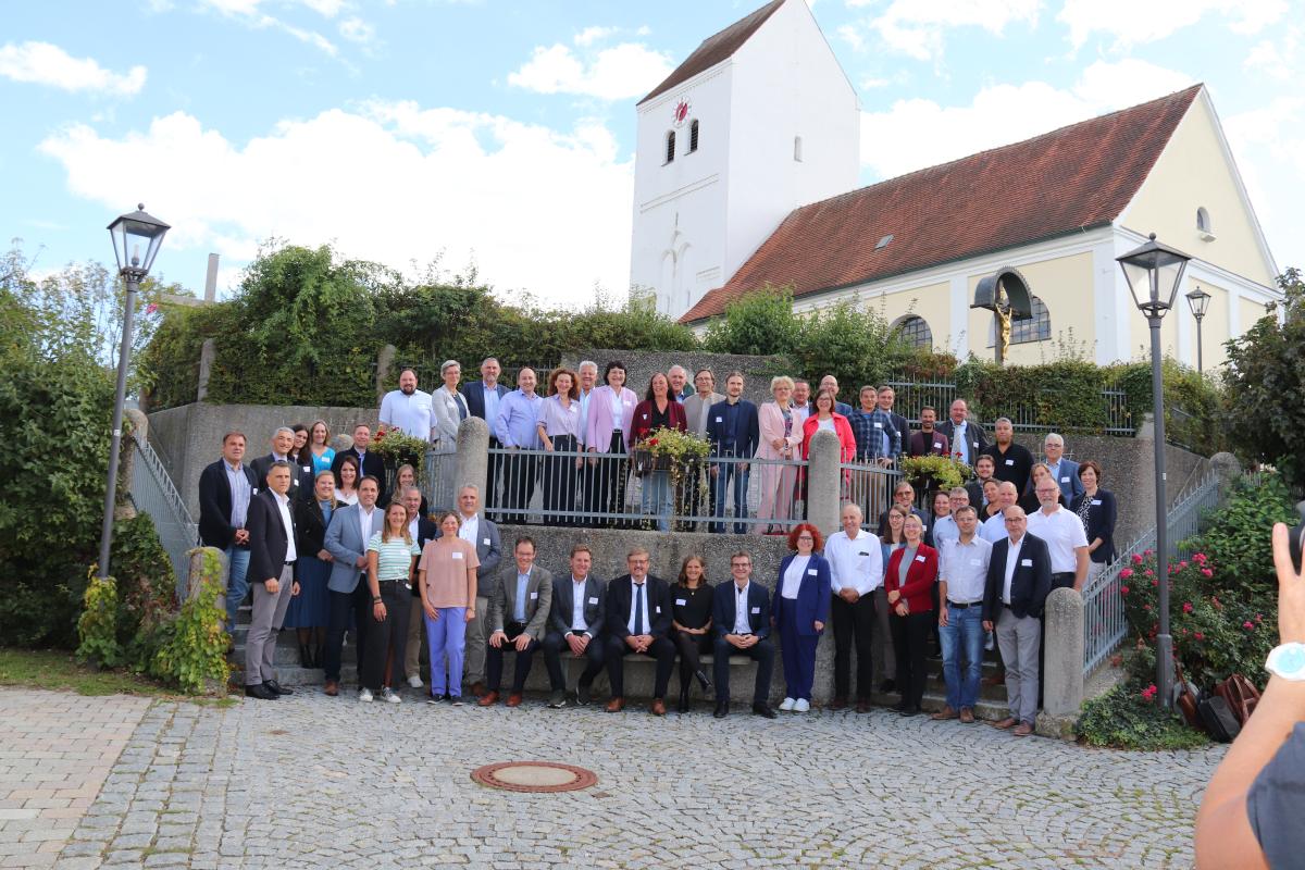 Teilnehmerinnen und Teilnehmer des ILE-Netzwerktreffens in Niederbayern